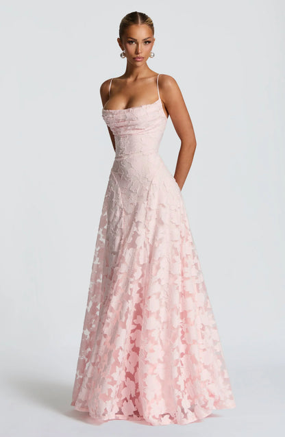 Vaynie | Elegant Maxi Dress